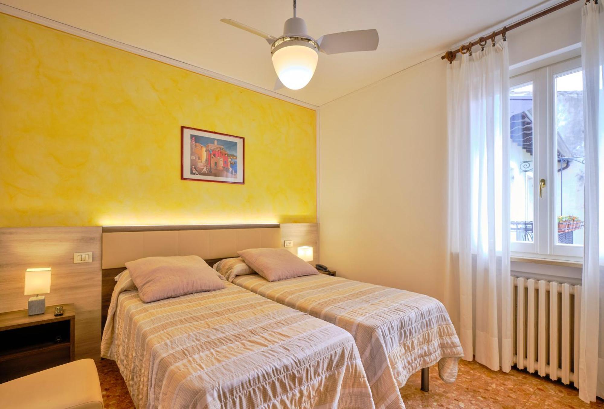 Piccolo Hotel Garda  Dış mekan fotoğraf